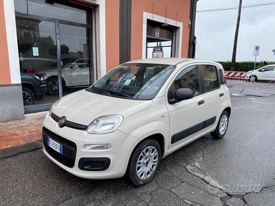 Usata Fiat Panda Lounge 95 CV (69 kW) 2016 Nero Utilitaria