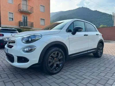 Usata Fiat 500X City Look 140 CV (102 kW) 2018 Bianco SUV