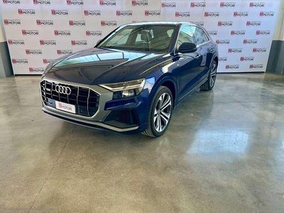 Usata Audi Q8 Sport 231 CV (169 kW) 2020 Blu/azzurro SUV