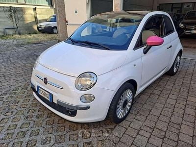 Usata Fiat 500 Lounge 69 CV (50 kW) 2011 Bianco Utilitaria