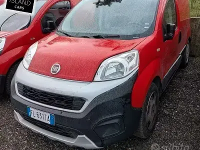 Usata Fiat Fiorino 95 CV (69 kW) 2017 Rosso Monovolume