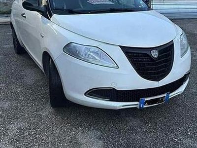Usata Lancia Ypsilon 60 CV (44 kW) 2013 Utilitaria
