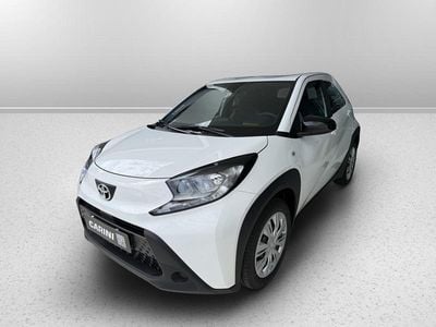 Nuova Toyota Aygo X Active 72 CV (52 kW) 2025 Biancointerni neri SUV