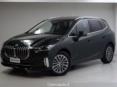 Usata BMW 223 Active Tourer Luxury Line 197 CV (144 kW) 2023 Verde Monovolume