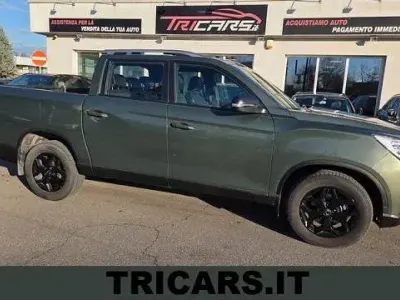Usata SsangYong Rexton 202 CV (148 kW) 2024 Verde