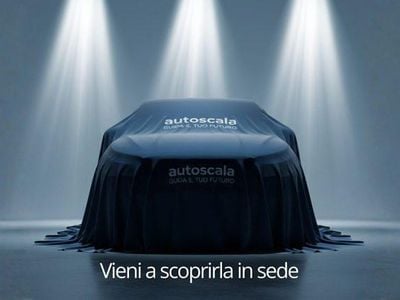 Usata Renault Captur Zen 101 CV (74 kW) 2022 Blue marine SUV