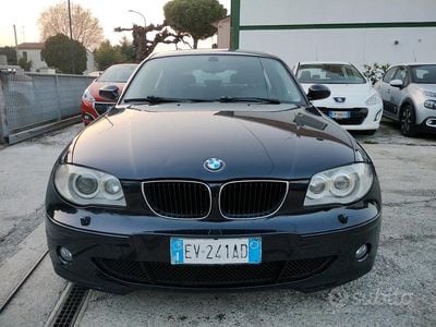 Usata BMW 120 163 CV (119 kW) 2006 Blu Utilitaria