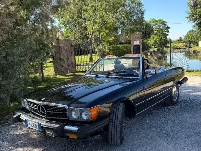 Usata Mercedes 560 1986 Nero Cabrio