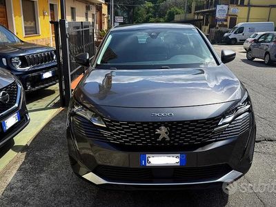 Usata Peugeot 3008 Business-Line 131 CV (96 kW) 2021 Grigio SUV
