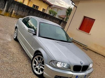 Usata BMW 320 170 CV (125 kW) 2001 Coupé