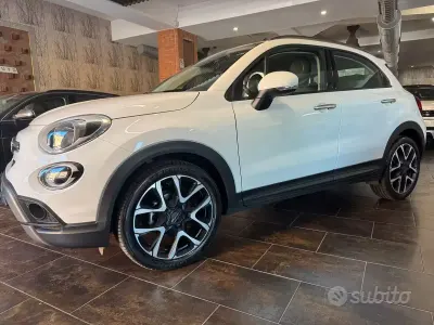 Usata Fiat 500X Club 120 CV (88 kW) 2019 Bianco SUV