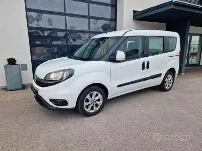 Usata Fiat Doblò 120 CV (88 kW) 2019 Bianco Monovolume