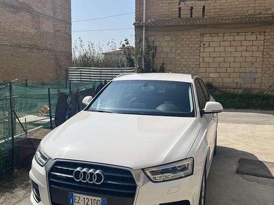 Usata Audi Q3 S-Line 140 CV (102 kW) 2015 SUV