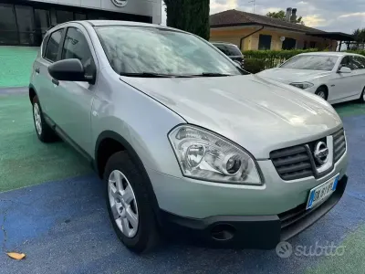 Gebraucht Nissan Qashqai Tekna 115 PS (84 kW) 2009 Grau SUV