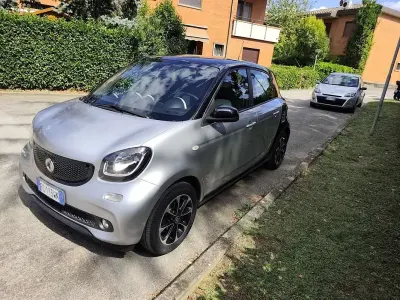 Usata Smart ForFour Passion 71 CV (52 kW) 2016 Utilitaria