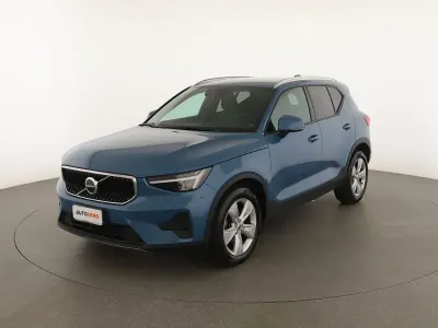 Usata Volvo XC40 Core 129 CV (94 kW) 2022 Blu SUV