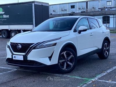 Bianco Usata 2023 Nissan Qashqai Tekna SUV | 20.590 € (Buon prezzo)
