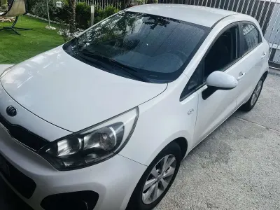 Usata Kia Rio EX 75 CV (55 kW) 2014 Berlina