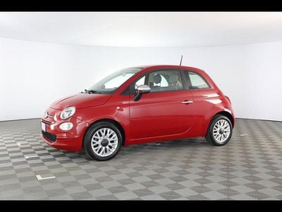 Käytetty Fiat 500 Lounge 69 HP (50 kW) 2016 Punainen Sedan