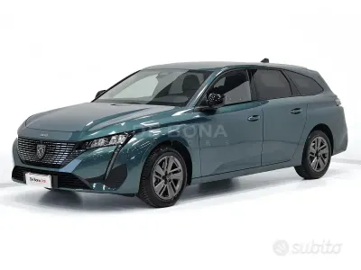 Usata Peugeot 308 SW Allure 131 CV (96 kW) 2025 Azzurro Station wagon