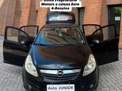 Usata Opel Corsa Enjoy 80 CV (58 kW) 2009 Nero Utilitaria