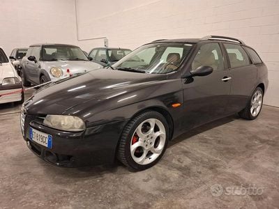 Usata Alfa Romeo 156 140 CV (102 kW) 2003 Nero Station wagon
