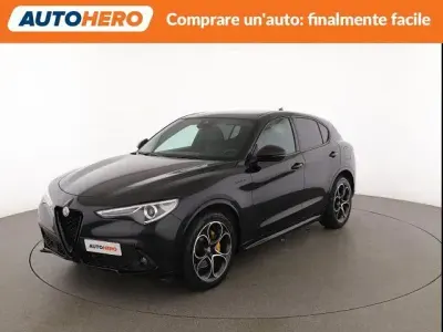 Second-hand Alfa Romeo Stelvio Veloce 209 CP (153 kW) 2021 Negru SUV