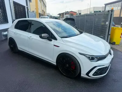 Usata VW Golf VIII GTI 245 CV (180 kW) 2021 Bianco Berlina