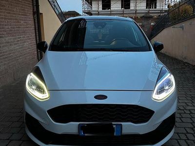 Usata Ford Fiesta ST-Line 86 CV (63 kW) 2018 Bianco Utilitaria