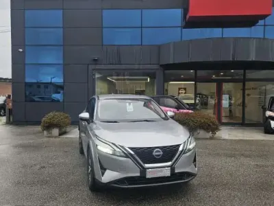 Usata Nissan Qashqai N-Connecta 140 CV (102 kW) 2023 Argento SUV