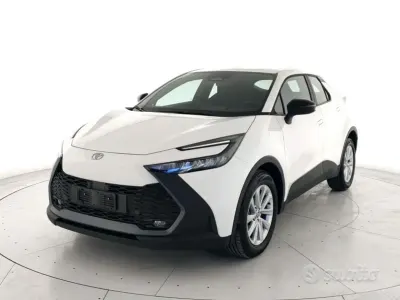 Nuova Toyota C-HR Active 98 CV (72 kW) 2026 Bianco SUV