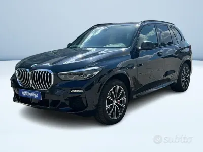 Usata BMW X5 M Sport 231 CV (169 kW) 2021 Nero metallizzato SUV