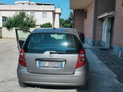 Usata Mercedes A180