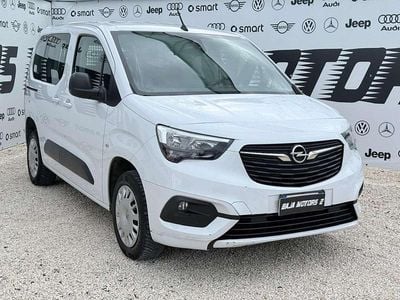 Bianco Usata 2022 Opel Combo Life Edition+ Monovolume | 15.900 € (Cara)
