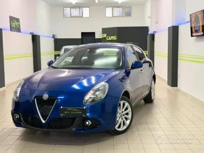 Usata Alfa Romeo Giulietta 120 CV (88 kW) 2019 Blu Utilitaria