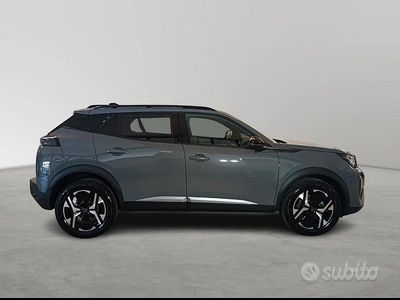 Usata Peugeot 2008 100 CV (73 kW) 2024 Grigio SUV