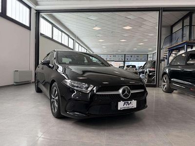 Usata Mercedes A200 Business 150 CV (110 kW) 2020 Nero Berlina