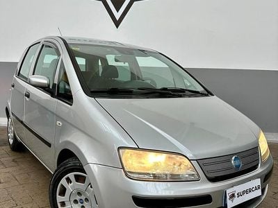 Usata Fiat Idea 78 CV (57 kW) 2008 Grigio Monovolume