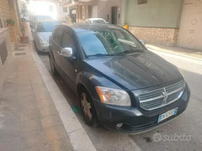 Usata Dodge Caliber SE 140 CV (102 kW) 2008 Nero Utilitaria