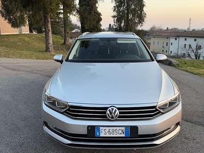 Usata VW Passat Executive 150 CV (110 kW) 2017 Station wagon