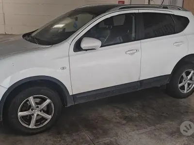 Usata Nissan Qashqai 131 CV (96 kW) 2012 Bianco SUV