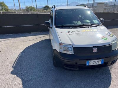 Usata Fiat Panda Active 69 CV (50 kW) 2011 Bianco Utilitaria