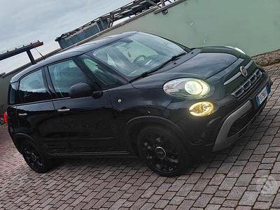 Usata Fiat 500L Cross 95 CV (69 kW) 2018 Nero Monovolume