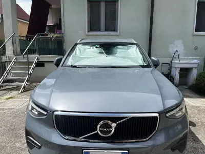 Usata Volvo XC40 Core 163 CV (119 kW) 2022 SUV