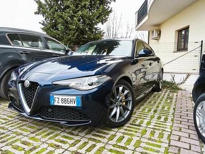 Usata Alfa Romeo Giulia Lusso 190 CV (139 kW) 2019 Blu Berlina