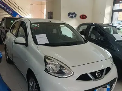 Usata Nissan Micra Acenta 80 CV (58 kW) 2014 Bianco Utilitaria