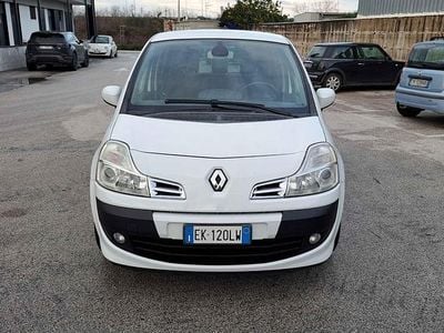 Bianco Usata 2012 Renault Modus Monovolume | 4490 € (Buon prezzo)