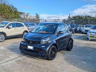 Nero Usata 2023 Smart ForTwo Coupé Utilitaria | 7900 €