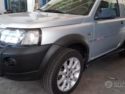 usata Land Rover Freelander Sport 4x4 automatica