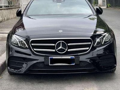 Usata Mercedes E220 AMG line 194 CV (142 kW) 2017 Berlina